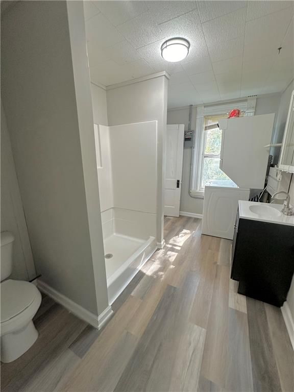 402 W Third Street — photo 13