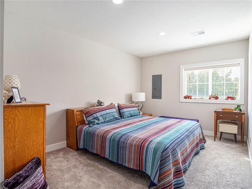 11515 S Bell Court Drive — photo 18