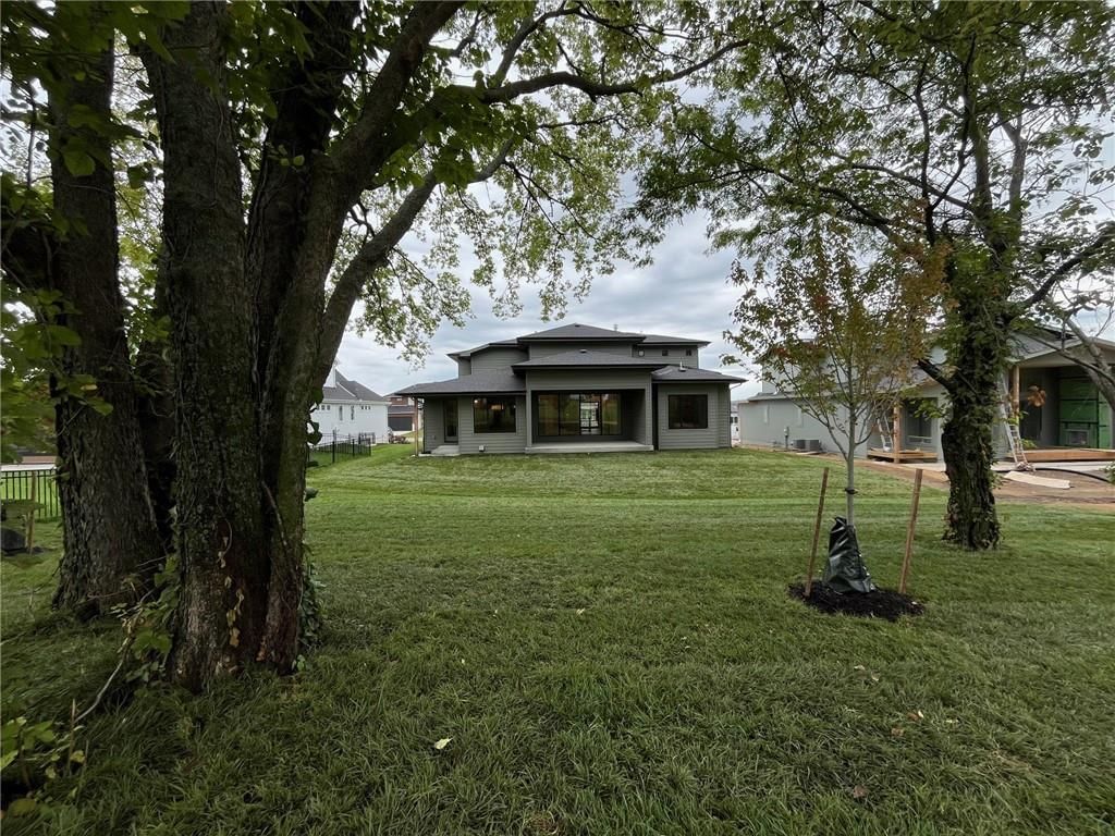 17004 Parkhill Street — photo 31