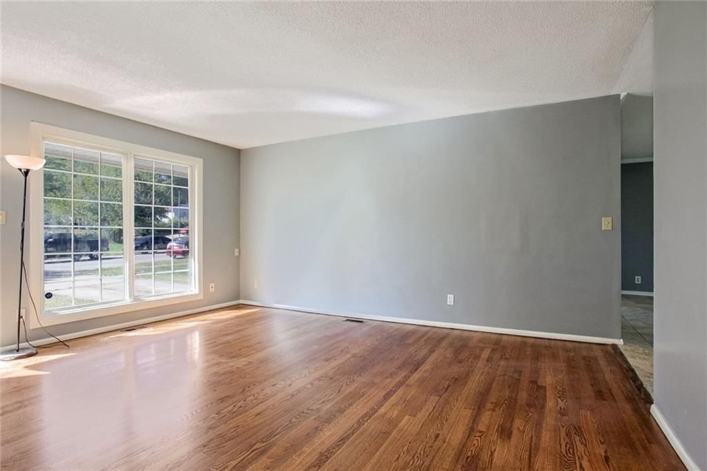 8618 E 96th Place — photo 3