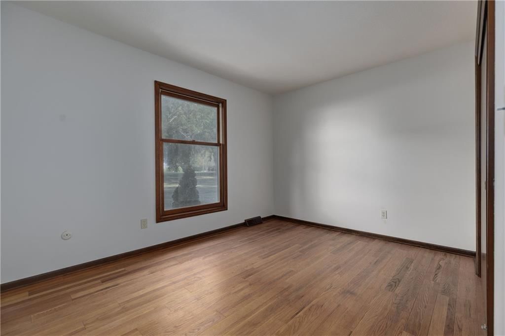 1004 Florence Avenue — photo 14