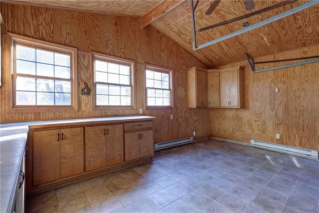 1004 Florence Avenue — photo 27