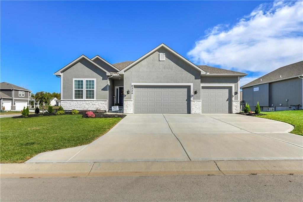 8324 SW Redbud Street — photo 38