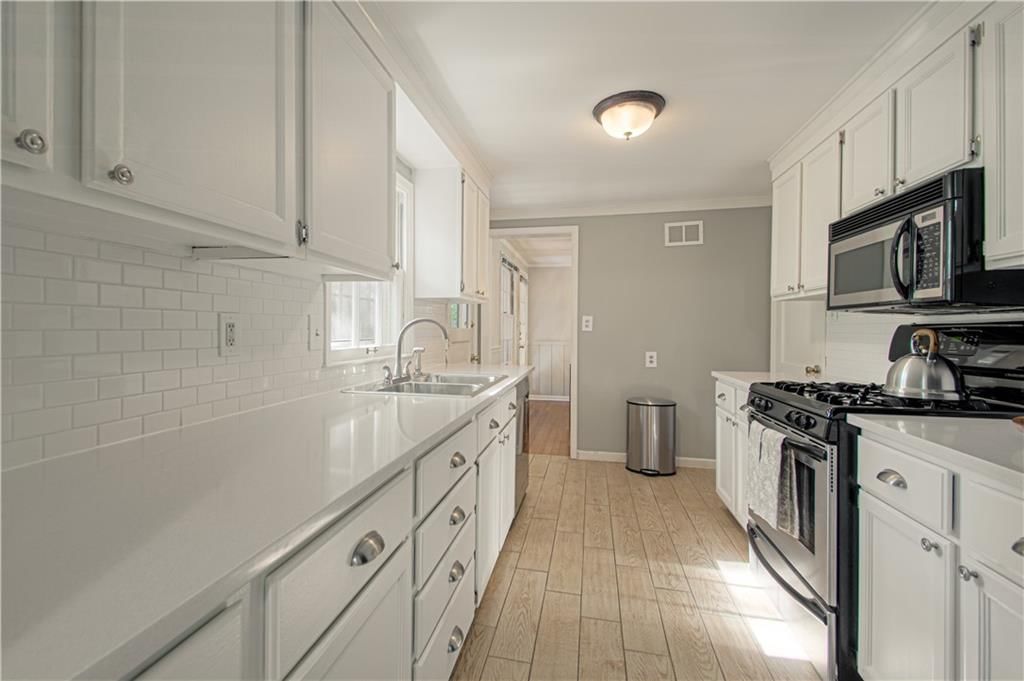 5105 Tomahawk Road — photo 11