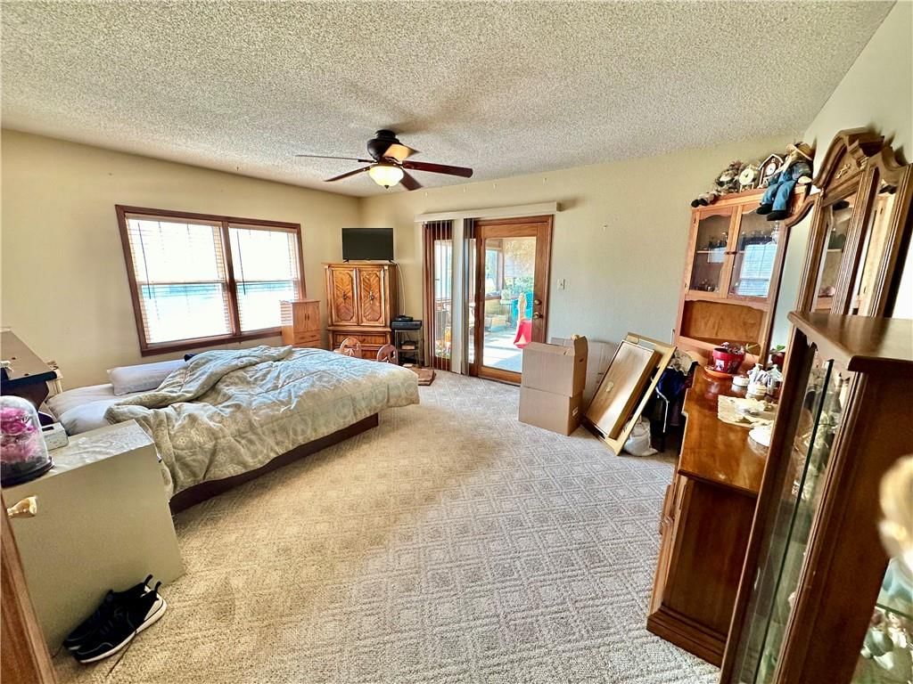 104 N FREDERICK Street — photo 32