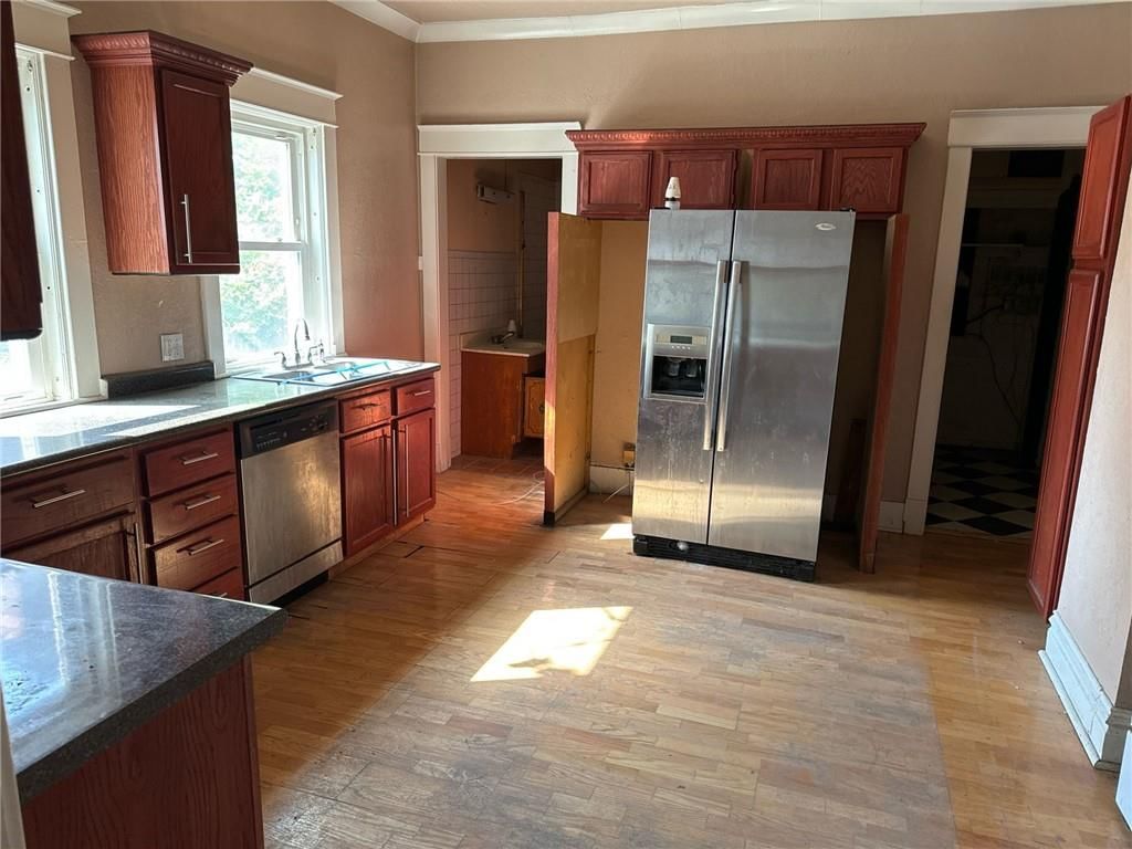 3512 Kenwood Avenue — photo 24