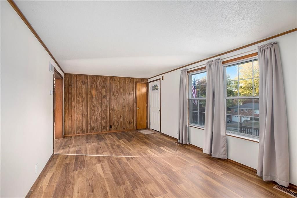 4129 N Cleveland Avenue — photo 5