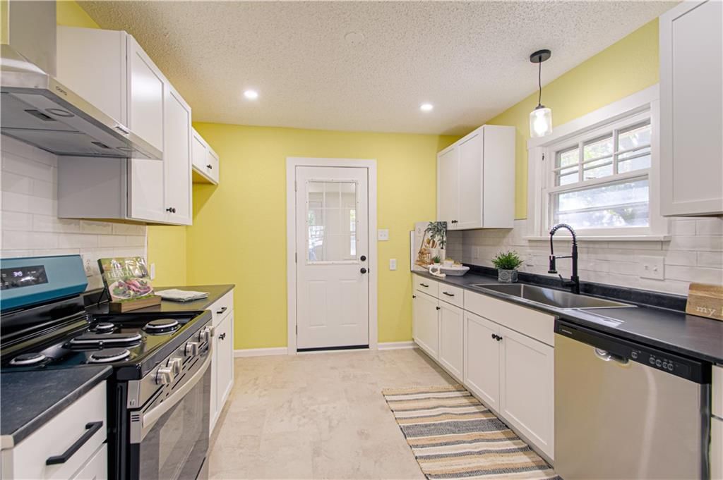 516 S Water Street — photo 10