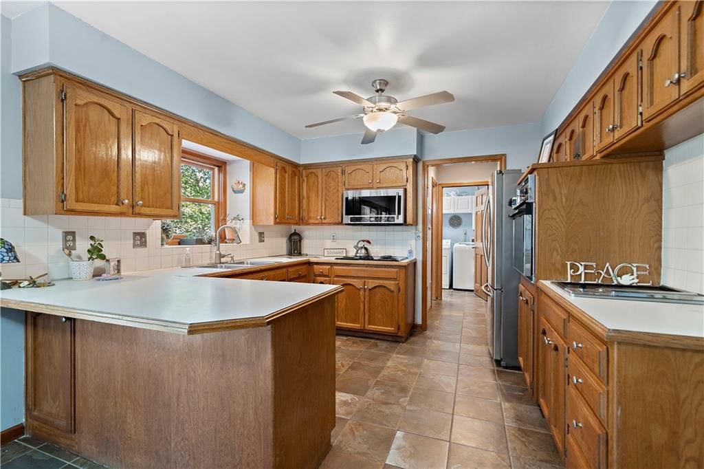 804 NE Mary Court — photo 14
