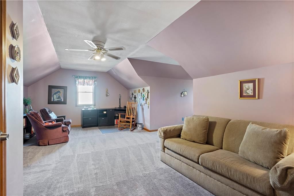 804 NE Mary Court — photo 20