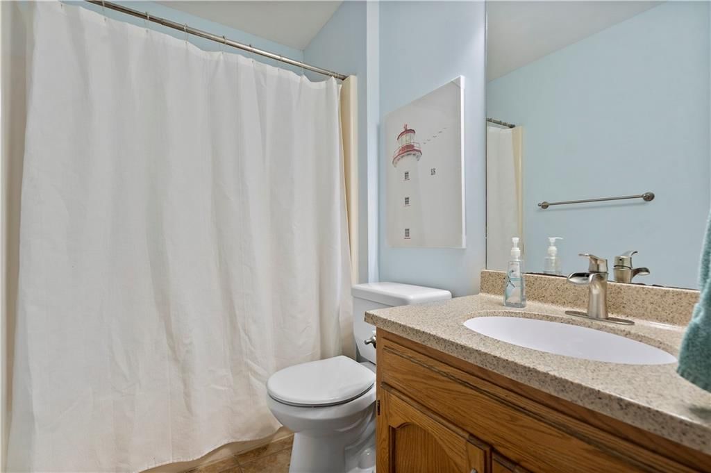 804 NE Mary Court — photo 26