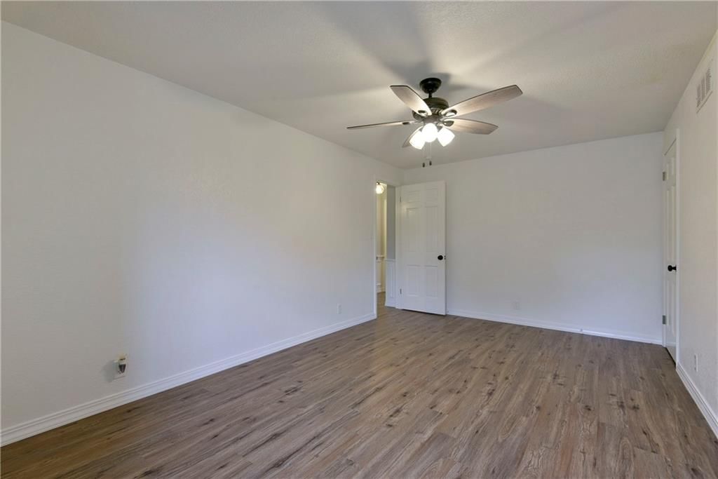 1407 Bitner Place — photo 31