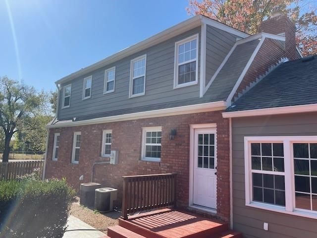 1407 Bitner Place — photo 53