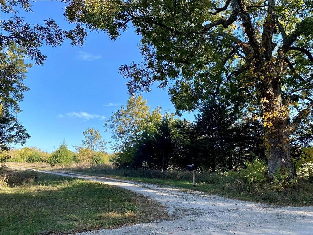 33895 Oak Grove Road — photo 4