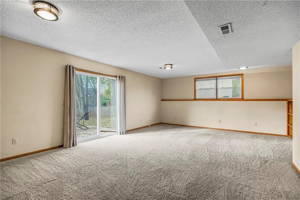 6303 W 152nd Street — photo 21