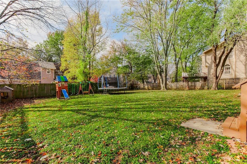 6303 W 152nd Street — photo 28