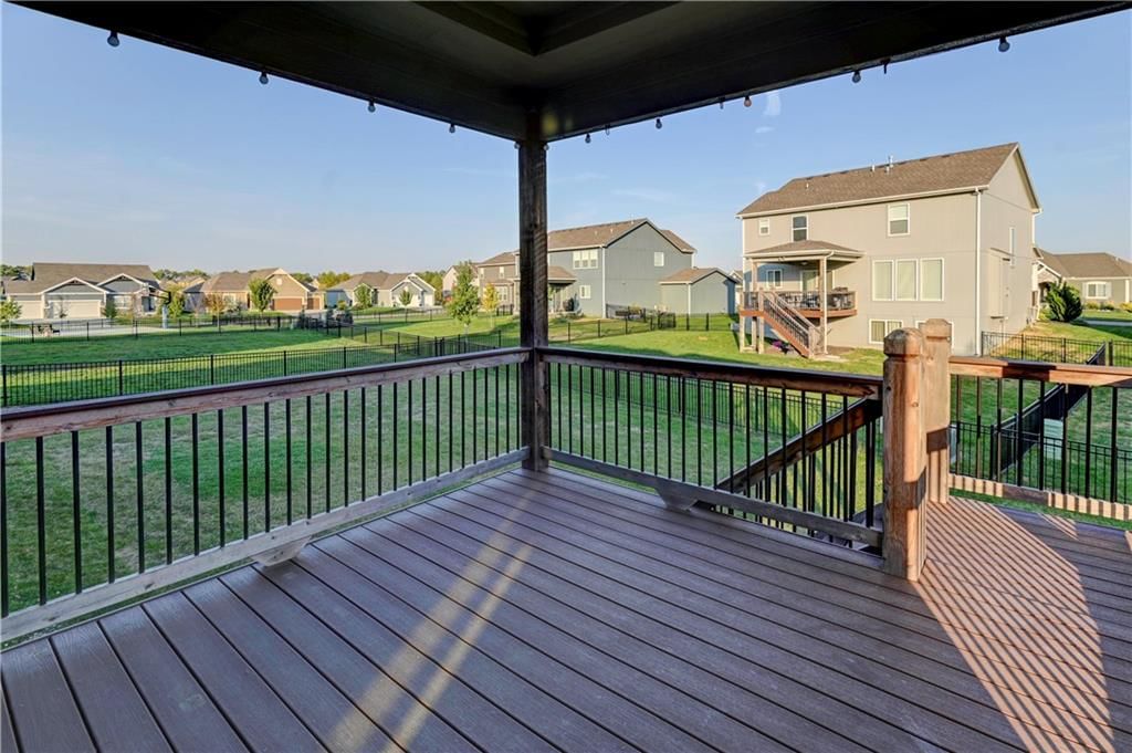18907 Skyview Lane — photo 33