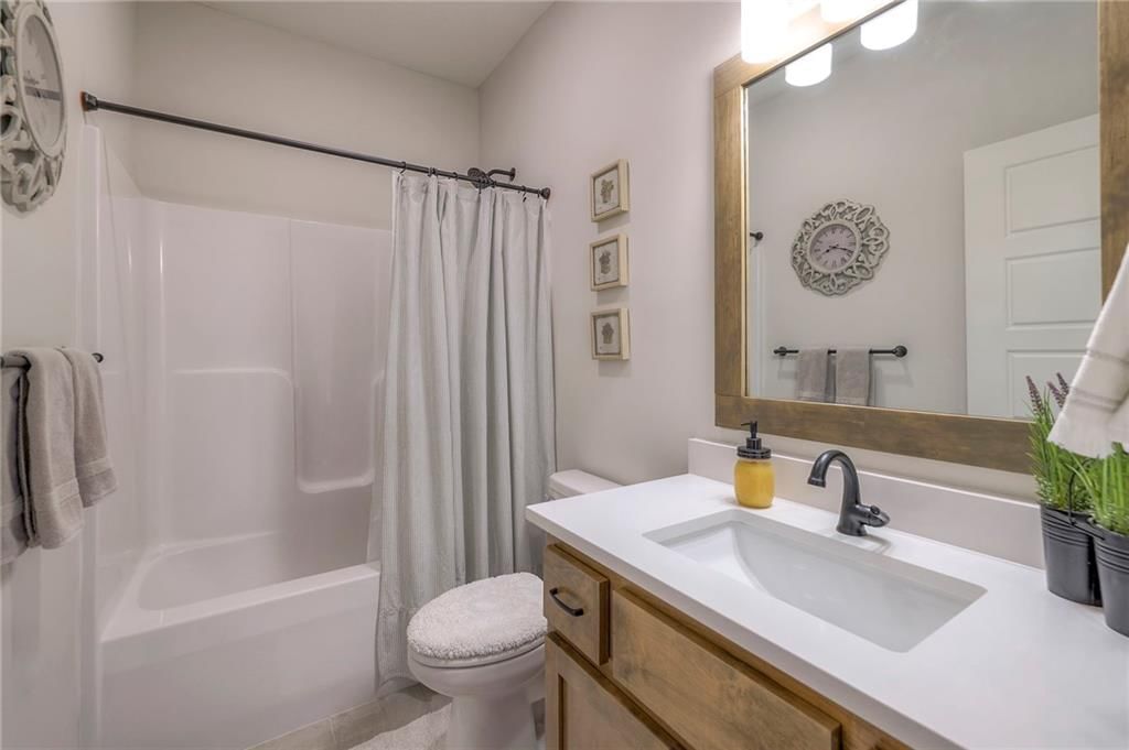537 SE Carter Road — photo 30