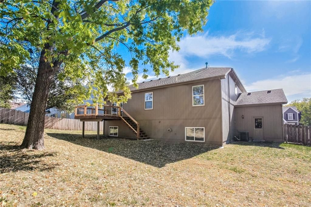 6302 NW 78th Terrace — photo 36