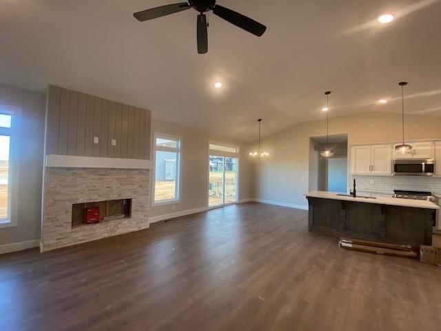 20936 W 188th Terrace — photo 8