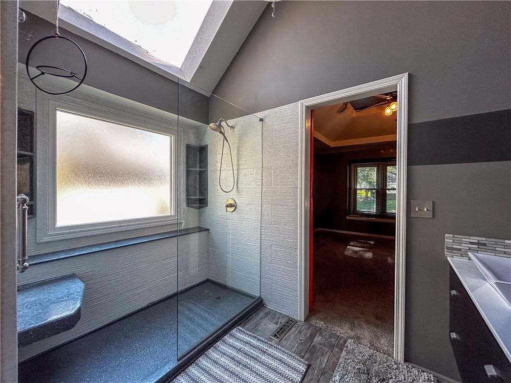 4200 SW Leeward Drive — photo 16