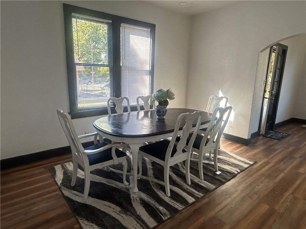 1414 Locust Street — photo 11
