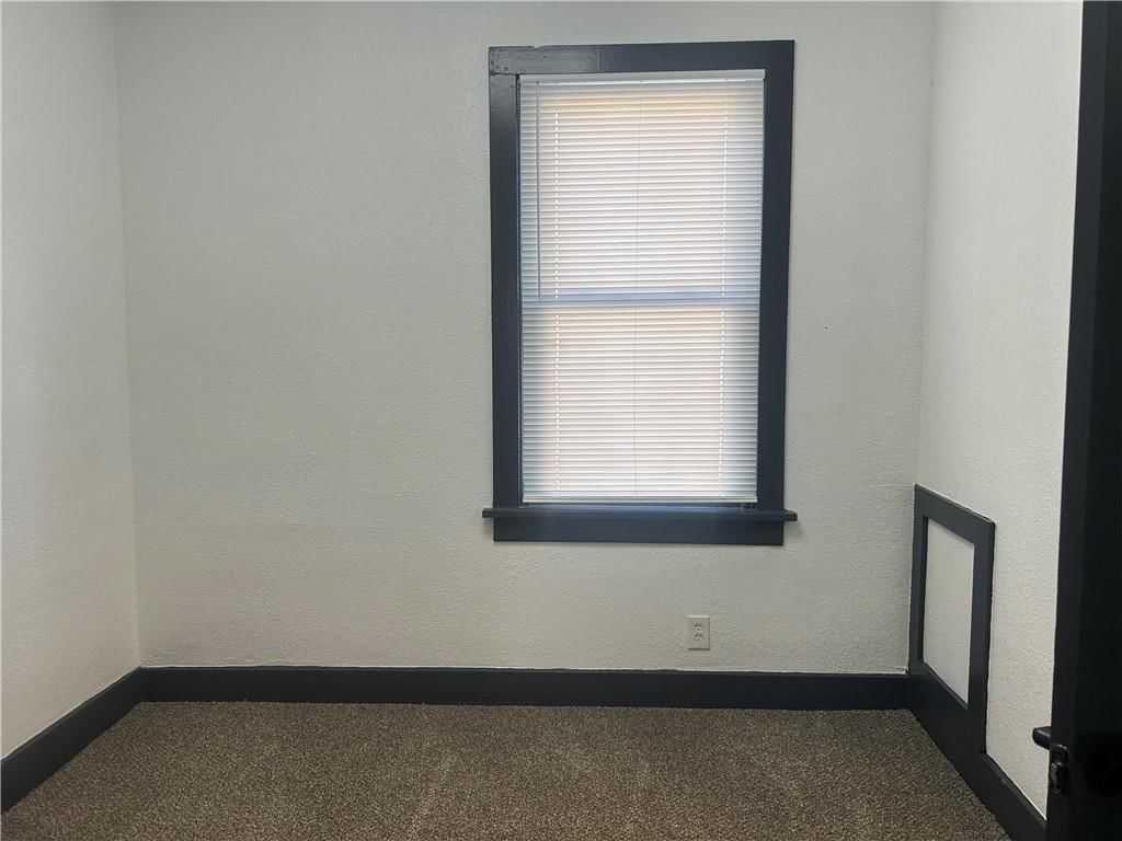 1414 Locust Street — photo 21