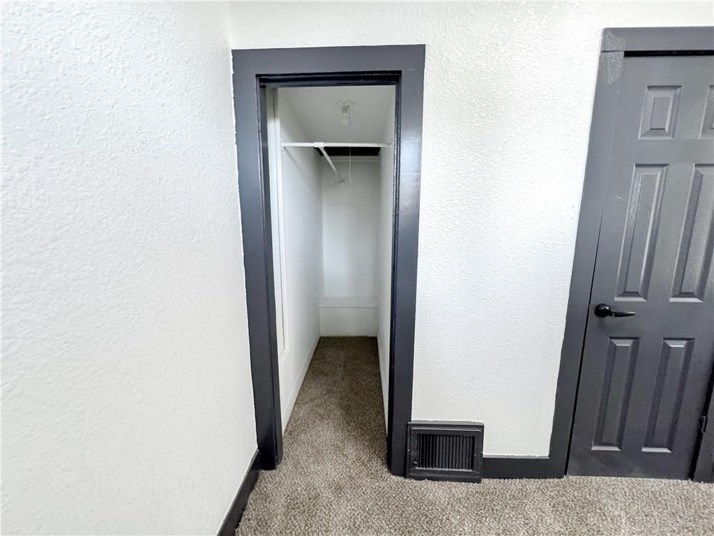 1414 Locust Street — photo 22