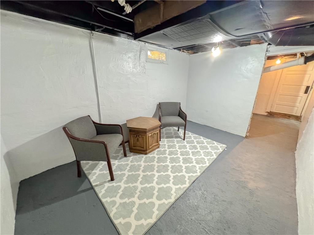 1414 Locust Street — photo 38