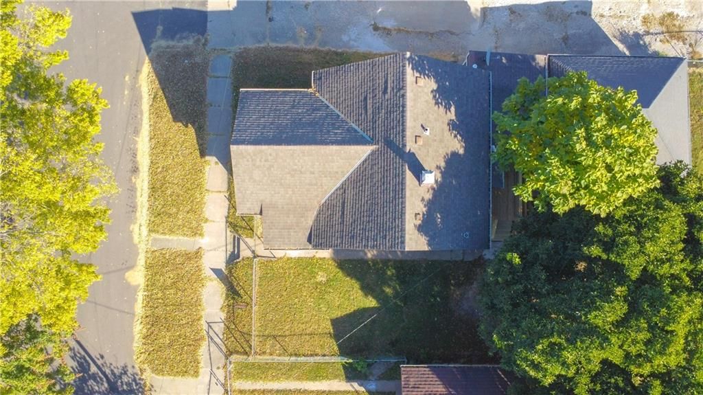 1414 Locust Street — photo 49