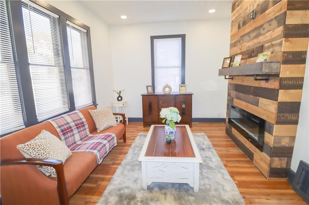 1414 Locust Street — photo 7