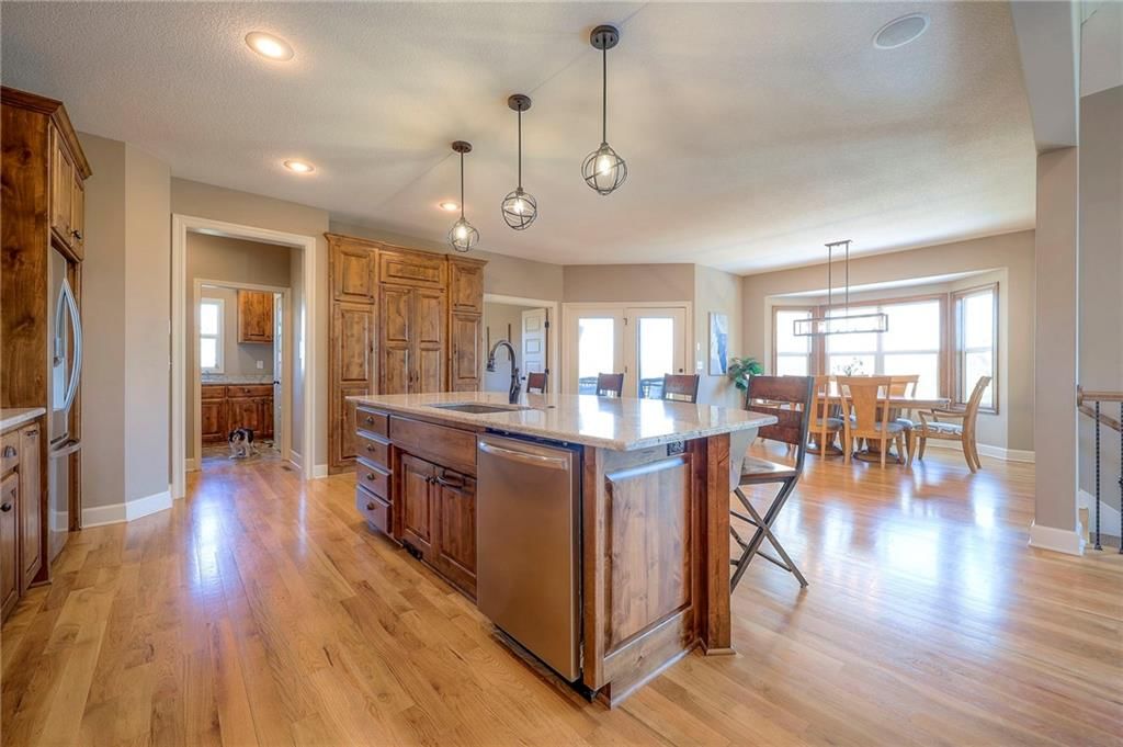 4504 Brownridge Street — photo 27