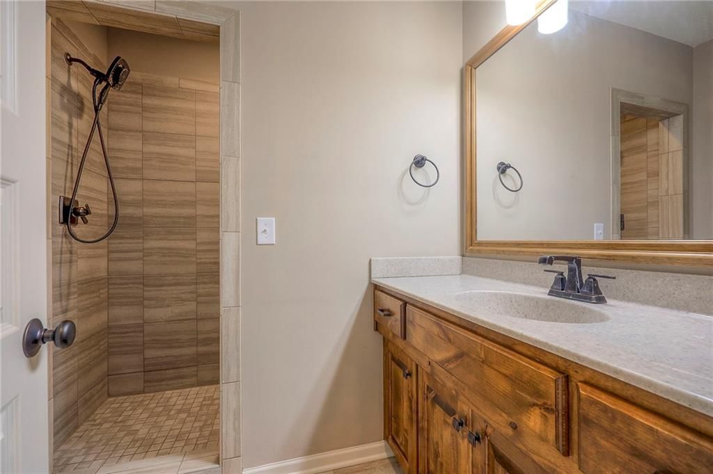 4504 Brownridge Street — photo 30