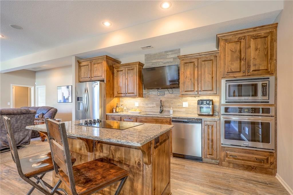4504 Brownridge Street — photo 33