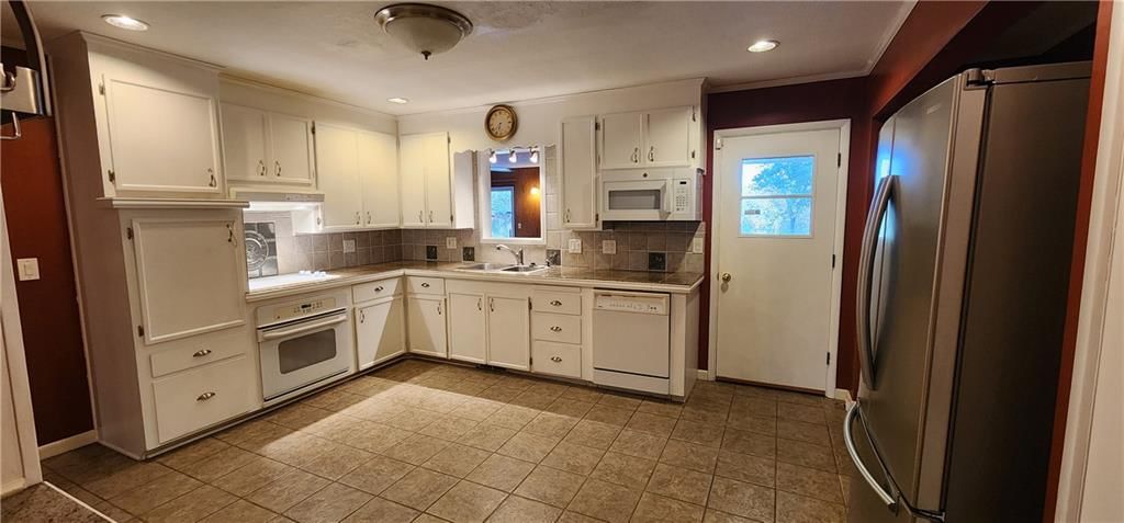 7566 Eagle Lane — photo 13