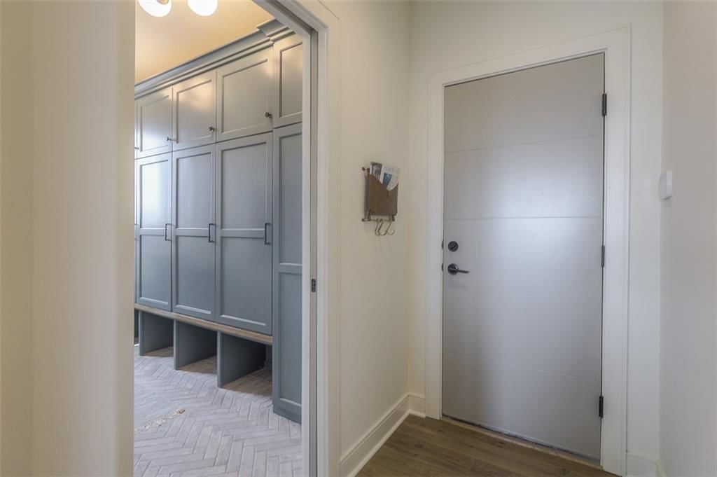 16925 Parkhill Street — photo 23