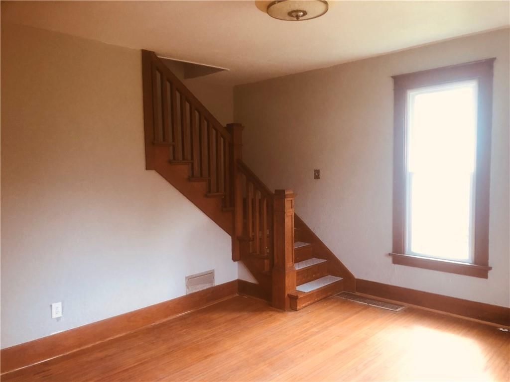 330 Webster St. Street — photo 6