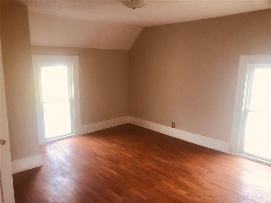 330 Webster St. Street — photo 8