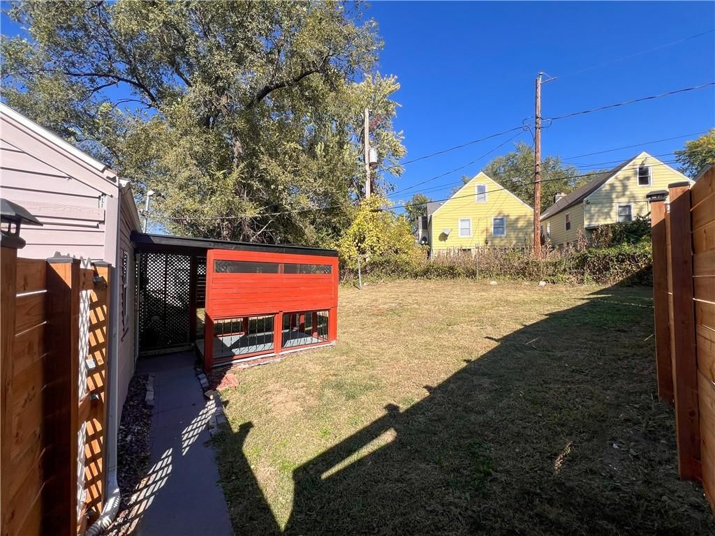 6439 Chestnut Avenue — photo 23