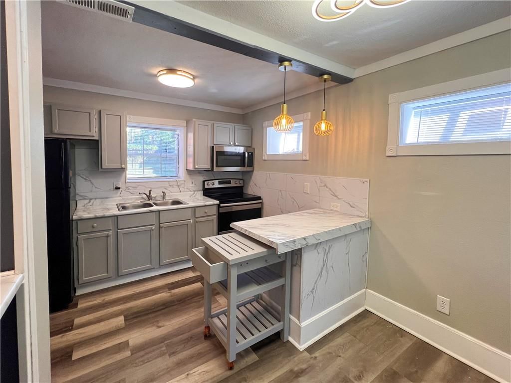 6439 Chestnut Avenue — photo 6