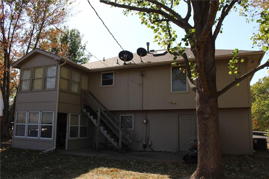 15530 Elm Street — photo 12