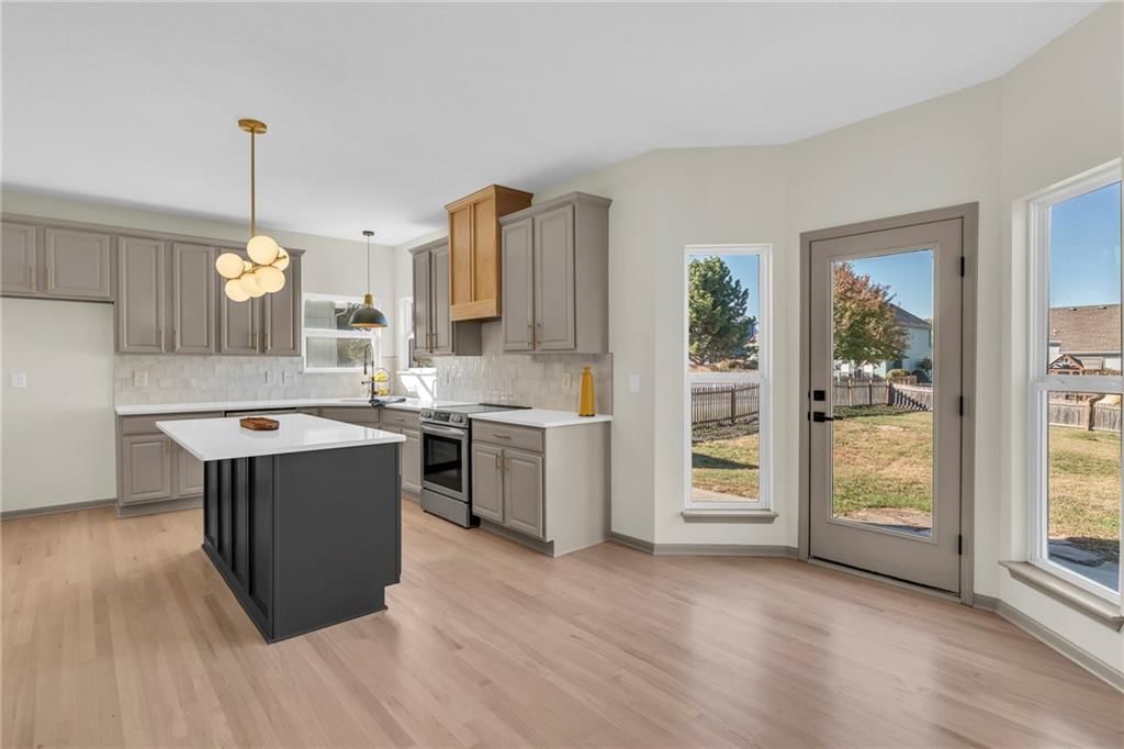 1018 Maple Woods Drive — photo 13