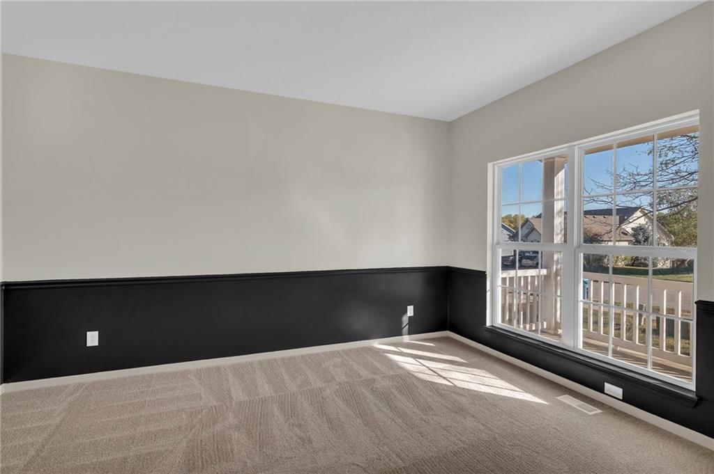 1018 Maple Woods Drive — photo 5