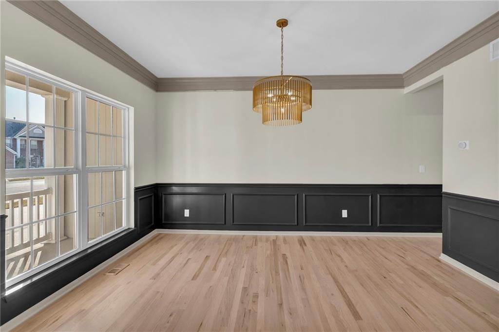1018 Maple Woods Drive — photo 8