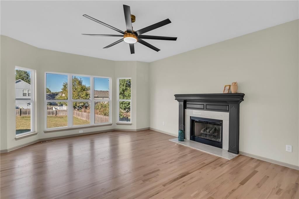 1018 Maple Woods Drive — photo 10