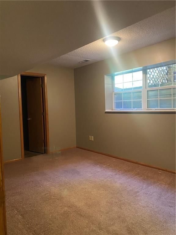 3105 S Vista Court — photo 20