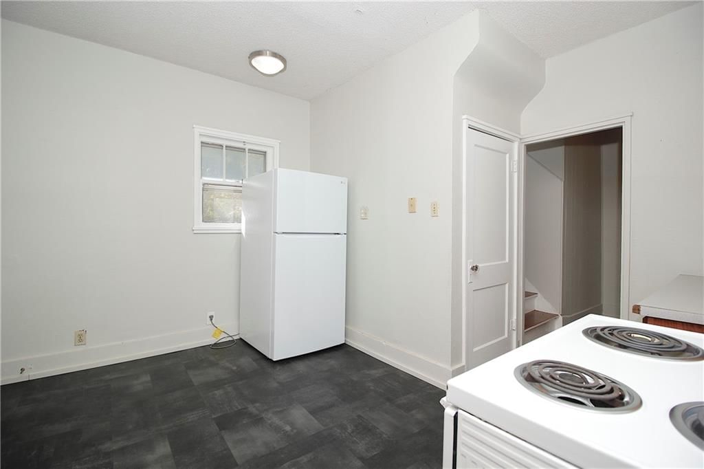 536 W 6th Avenue — photo 18