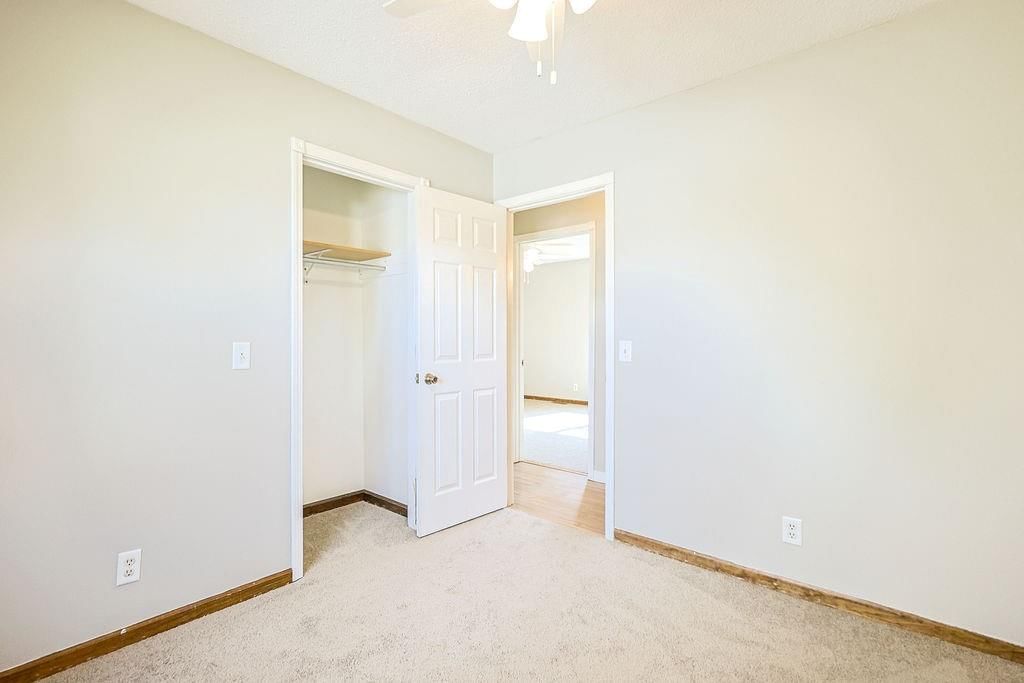 726 W Torrance Circle — photo 14