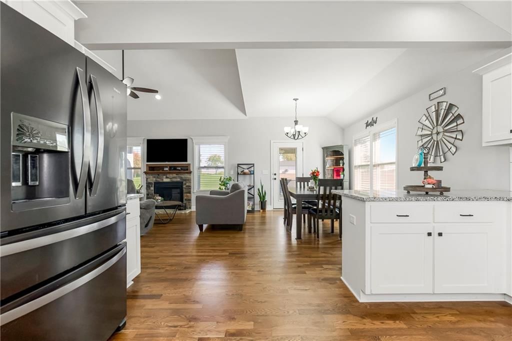 6315 141st Street — photo 11