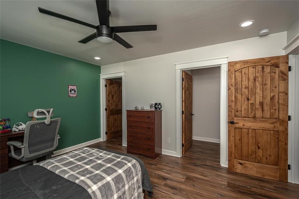 1520 N 600 Road — photo 30